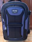 Travel pro Bold 22 inch Expandable Rollaboard Overnight Carryon