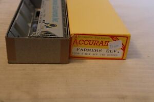 HO Scale Accurail, 3 Bay Covered Hopper, Farmers Elevator, Gray, #100 - 1550