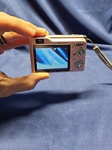 New ListingWorking Sony Cybershot DSC-W80 Digital Camera Pink 7.2 MP Read Description