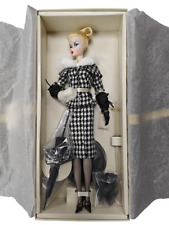 2011 Walking Suit Barbie Fashion Model Collection W/ Silkstone Body - NRFB