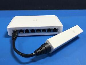 Ubiquiti UniFi USW-LITE-8-POE 8 Port Gigabit Ethernet Switch W/ Network Adapter