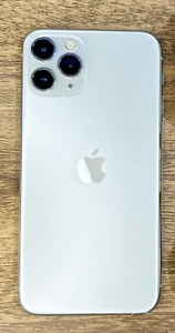 Apple iPhone 11 Pro Max - 64 GB - Silver (Unlocked) - Fair Condition