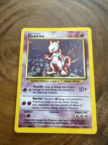 MEWTWO - Pokémon card - 10/102 - HOLO - Base Set
