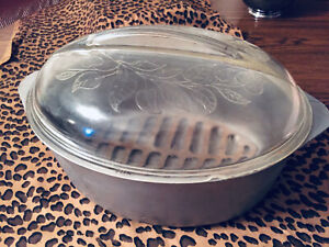 Household Institute Aluminum Dutch Oven Roaster Embossed Ivy Glass Cover Lid