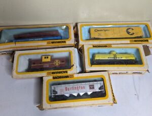 Ho Scale Bachmann Train Lot 5 Flatcar, Tanker, And 3 Box Cars W/ Original Boxes