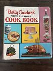 Vintage 1961 Betty Crocker's New Picture Cookbook 1st Edition 2nd  Print binder