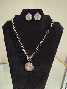 Paparazzi Beautifully Belle Necklace & Earrings -Silver -New
