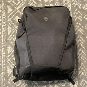 Mobile Edge Alienware AREA-51M Elite Backpack 40 L  17.3