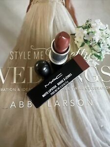 MAC Cosmetics Lipstick TAUPE Retro Matte Rouge A Levres BNIB  #616