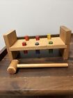 VTG toy wooden work bench carpenter with hammer and pegs 9.2