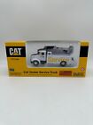 2003 Norscot Die-Cast 1/50 Scale Model CAT Dealer Service Truck