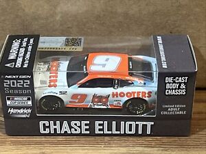 2022 CHASE ELLIOTT #9 Hooters 1:64 Diecast Chassis