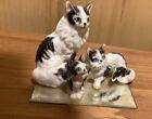 Vtg Porcelain Cat With Kittens Figurine   Made In Japan