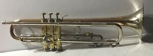 Holton Super Collegiate model 608 Trumpet