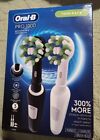 Oral-B Pro 1000 Cross Action Twin Pack Black & White Toothbrush NEW  Damaged Box