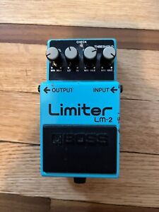 BOSS LM-2 Limiter Guitar Effects pedal - like compressor for end of signal chain