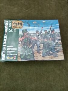 Revell Ger-Fallschirmjager WWII Paratroopers Figures 1/72 Scale Model Kit #02500