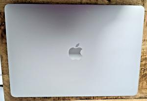 Apple MacBook Air A2179 (2020) Laptop 13