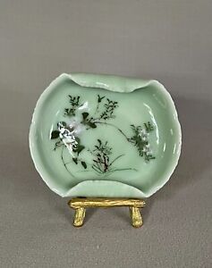 Antique Japanese Seto Ware Celadon Lotus Leaf Trinket Dish