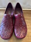 Dansko Red Floral Embossed Pixie Clog Womens Size 5.5 -6.  Euro Size 36.