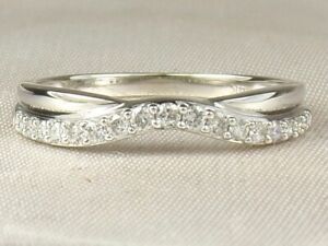 14k White Gold .585 Diamond-.25 tcw Band Fine Ring-Size 7.25