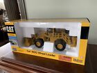Norscot Group Inc. Diecast Cat 992G Wheel Loader, Toy Vehicle Diecast-1:50