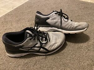 GREAT CONDITION ASICS Gel Kayano 24 Men Sz 10. Silver And Black