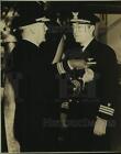 1944 Press Photo Richard L. Burke presented with Distinguished Flying Cross
