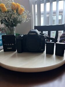 Canon 5D Mark III Body w/ Two Batteries & Charger