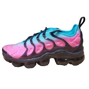 Women's Nike Air Vapormax Plus “Pink Blast Clear Jade Black” FN7175-630 Size 6