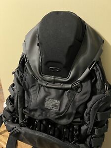 Oakley Men's Black Kitchen Sink 20-S1242-B Tactical Workwear Backpack