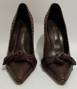 Vince Camuto Women's 7 B Brown High Heels Bow Accent Slip On Contrast Stitching