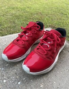 Size 10.5 - Air Jordan 11 CMFT Low University Red