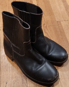 LL Bean Chelsea Boots Womens Size 9 Brown Leather Block Heel Casual Biker Combat
