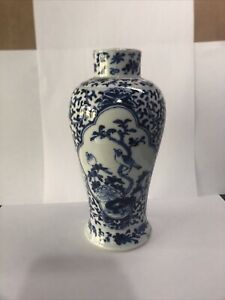 New ListingAntique Chinese Qing Dynasty Blue White Porcelain Vase With Bird Mark For Kangxi