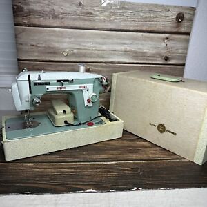 Vintage Janome New Home Sewing Machine MODEL 532 w/ Pedal & Case Tested/Working