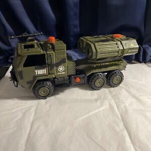 Toys R Us Sentinel 1 TH-311 Missile Launch Rocket Launcher Army Truck Toy Pnuem.