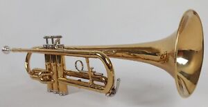 Free Shipping - Holton T602 Trumpet with Case & Mouthpiece - Ready To Play