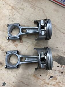 John Deere 318 Tractor Onan P218 Engine Pistons And Rods Out Of Running Engine