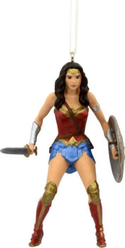 Hallmark Resin Figural Wonder Woman with Shield Ornament 2018 NEW