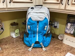Patagonia Refugio 28l Turquoise Backpack F1