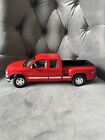 Welly 1:18 Chevrolet Silverado Extended Cab Sportside Diecast Pick Up Truck
