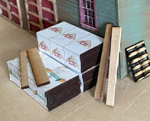 S Scale Plywood Lumber Stack Kits Laser Cut 8-Pack