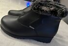 Women’s waterproof  Ice  Snow Boots By Comfy Moda Size 8 New