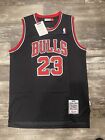 michael jordan STITCHED EXTRA EXTRA LARGE chicago (2X) bulls throwback Jersey