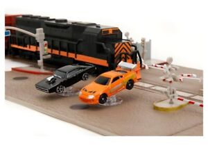 FAST and FURIOUS Train Race Scene- 34915 (2) Cars ICONIC (DOM & BRIAN)