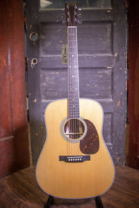 Martin D35 Dreadnought Acoustic Guitar w/Case