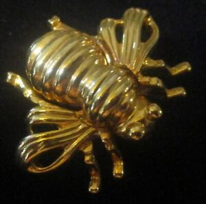 Joan Rivers Gold Bee Vintage Pin