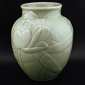 VTG MID CENTURY ROOKWOOD # 6833 WATER LILIES GREEN VASE 1957 EXCELLENT CONDITION