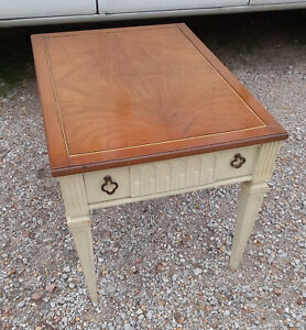 Mid Century Pecan Book Match End Table / Side Table by Bassett (ET564)